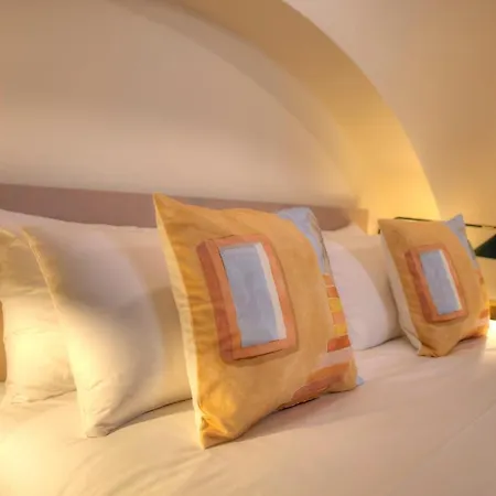 דירה Chic Duplex Maisonette In Centre-ddem1-4