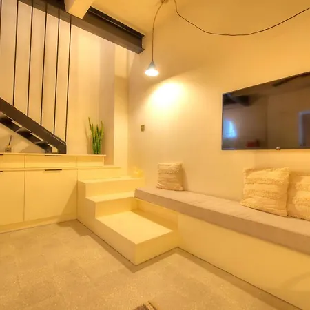 Chic Duplex Maisonette In Centre-ddem1-4 Lägenhet *